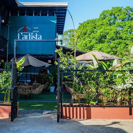 Lartista Hostel Puerto Princesa Exterior foto